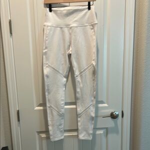 Alo white leggings
